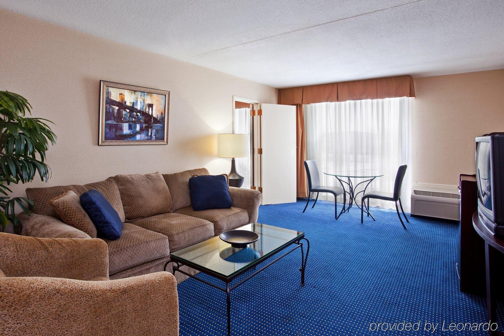 Holiday Inn Akron-West By Ihg Montrose Zimmer foto